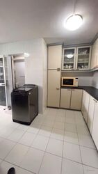 Blk 858 Tampines Avenue 5 (Tampines), HDB Executive #554554311
